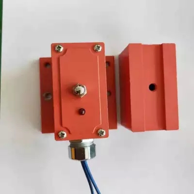 NST25萬向傾斜料位計、PLR30M-G-8思達傾斜開關220V常閉觸點廠家