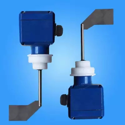 HWK-1/2阻旋式灰位控制器廠家、ILTCO阻旋料位計220V密封料倉用廠家